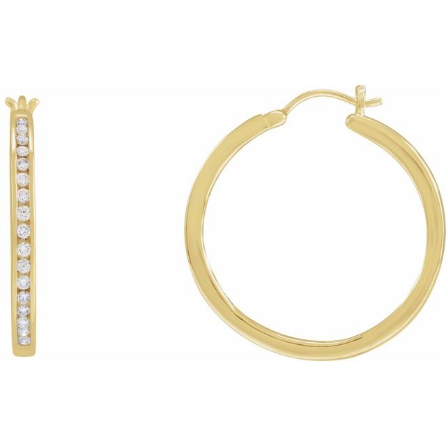 Diamantcreoler i 14 kt gult gull, 0,50 ct totalt, rund sten 1,5 mm, lengde 25,8 mm, tykkelse 2,5 mm (par) fra Smykke24