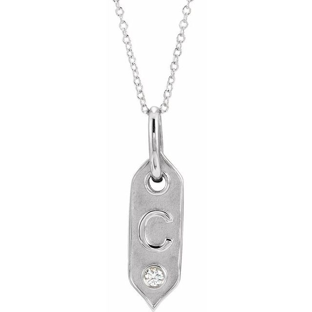 Bokstavhalskjede «C» i 14 kt hvitt gull med diamant, 0,05 ct, 40,6–45,7 cm fra Smykke24