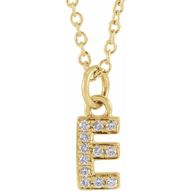Lite bokstavhalskjede «E» i 14 kt gult gull med diamant, 0,04 ct totalt, 40,6–45,7 cm fra Smykke24