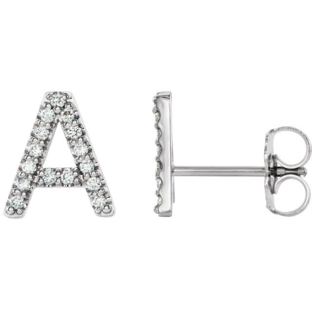 Bokstavøredobber «A» i 14 kt hvitt gull med diamant, 0,125 ct totalt (par) fra Smykke24