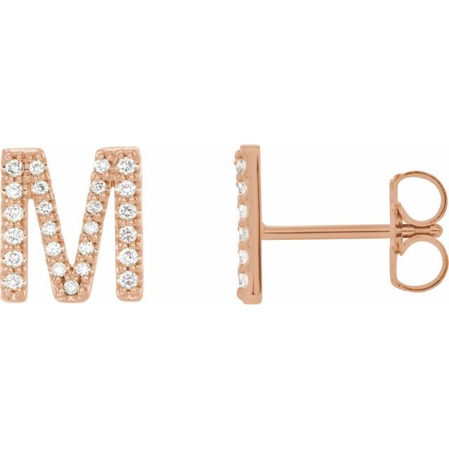 Bokstavøredobber «M» i 14 kt roségull med diamant, 0,20 ct totalt (par) fra Smykke24