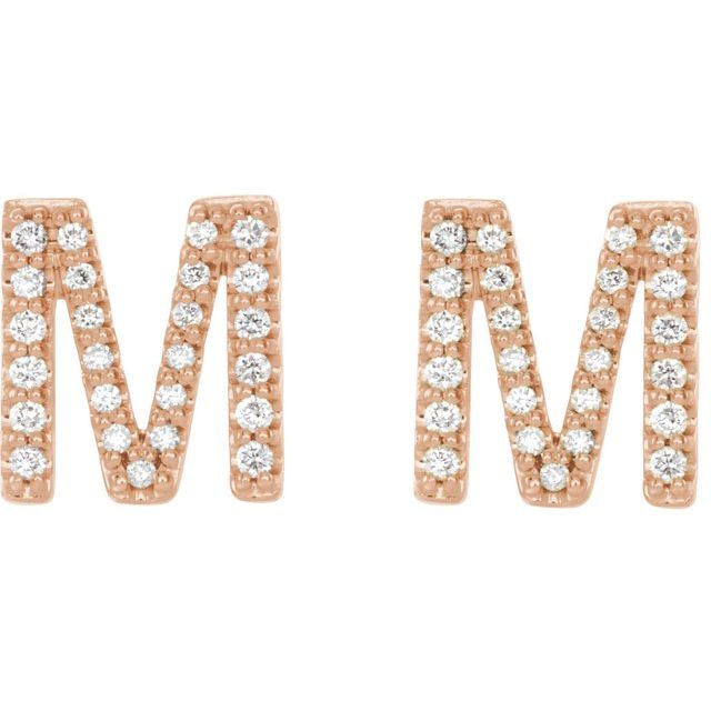 Bokstavøredobber «M» i 14 kt roségull med diamant, 0,20 ct totalt (par) fra Smykke24