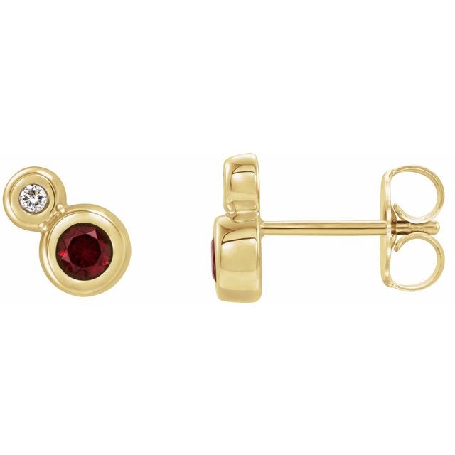 Øredobber i 14 kt gult gull med diamant og granat, 0,03 ct totalt, rund sten 3 mm (par) fra Smykke24