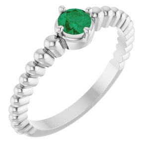 Ring med laboratoriedyrket edelsten – modell 72561