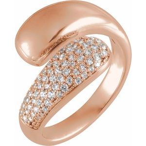 Ring med laboratoriedyrket diamant – modell 689405
