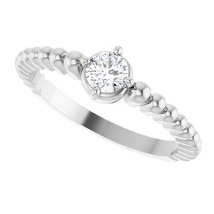 Ring med laboratoriedyrket edelsten – modell 72561