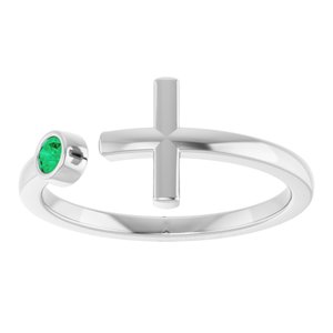 Ring med laboratoriedyrket edelsten – modell R43083
