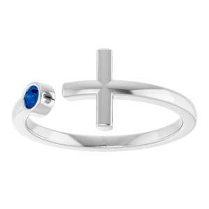 Ring med laboratoriedyrket edelsten – modell R43083