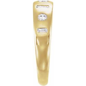 Ring med laboratoriedyrket edelsten – modell 689781