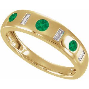 Ring med laboratoriedyrket edelsten – modell 689781
