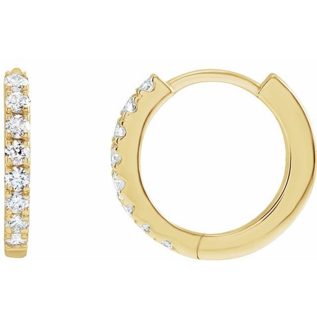 Creoler i 14 kt gult gull med laboratoriedyrket diamant, 0,20 ct totalt, rund sten 1,4 mm, lengde 12 mm, tykkelse 1,65 mm (par) fra Smykke24