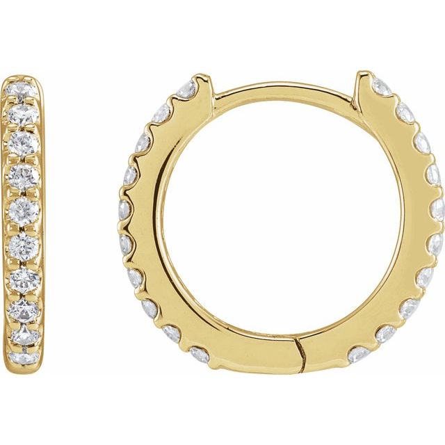 Creoler i 14 kt gult gull med laboratoriedyrket diamant, 0,33 ct totalt, rund sten 1,2 mm, lengde 12,6 mm, tykkelse 1,8 mm (par) fra Smykke24