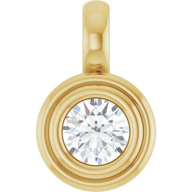 Edelstensanheng i 14 kt gult gull med laboratoriedyrket diamant, 0,25 ct totalt, rund sten 4,1 mm fra Smykke24