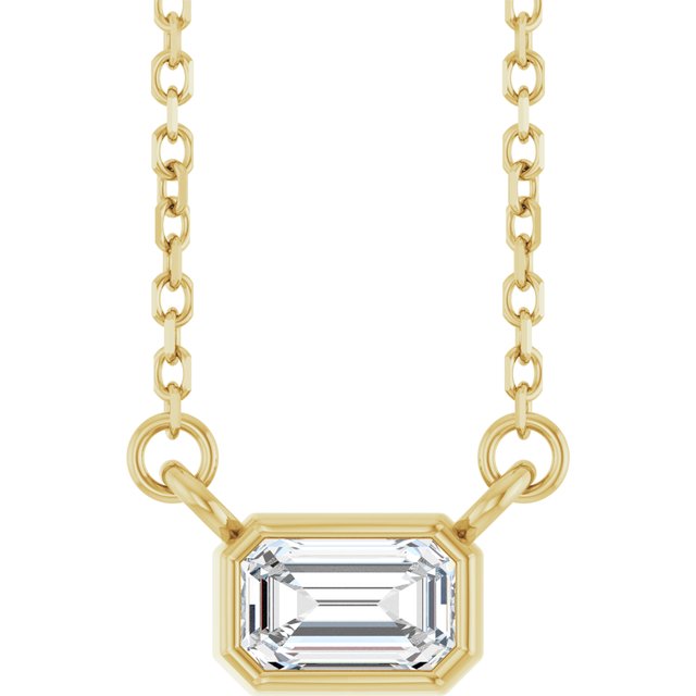 Halskjede i 14 kt gult gull med laboratoriedyrket diamant og smaragd, 0,33 ct totalt, smaragdslipt sten 5 × 3 mm, 45,7 cm fra Smykke24